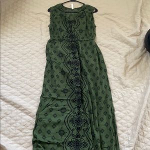 Xhilaration Maxi Dress Medium Green